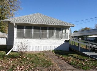 1515 S 20th St, Centerville, IA 52544