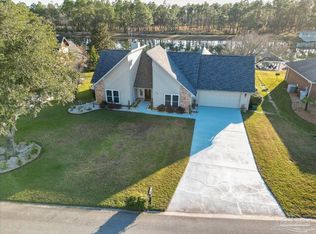6641 Ski Ln, Milton, FL 32583