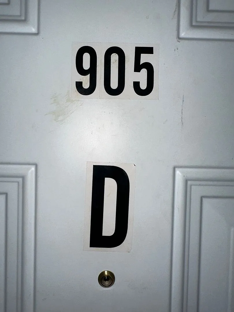 905 East King Street — Photo 3