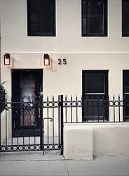 25 West 94th Street in Upper West Side