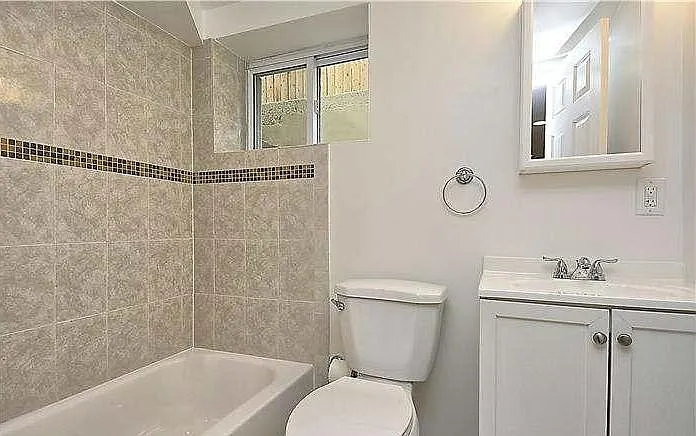 2617 Newton St NE — Photo 30