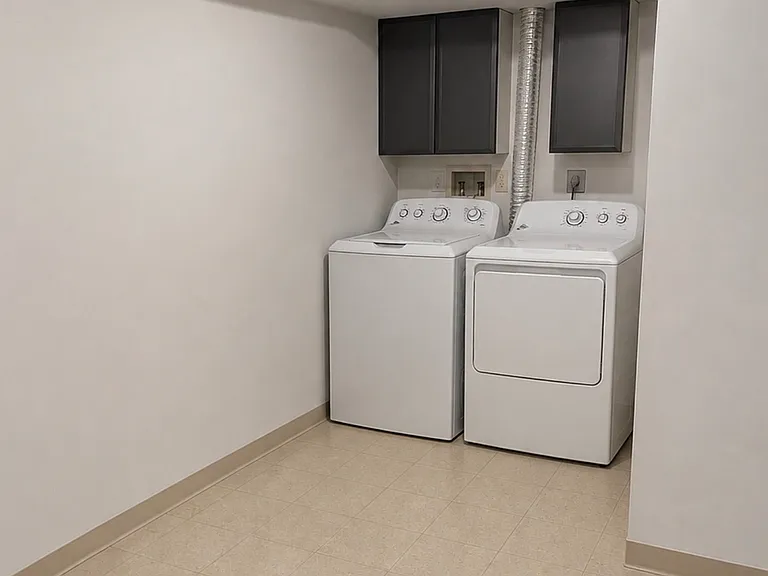 16 Platt St #3 — Photo 25