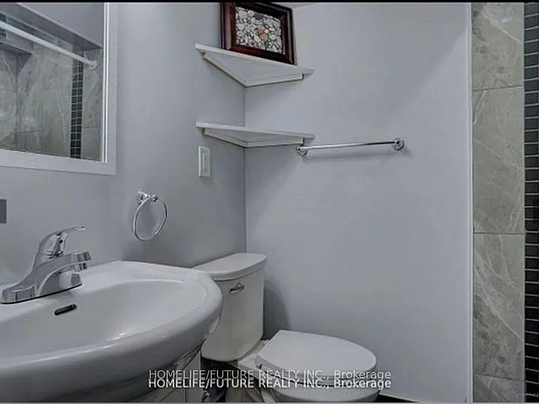 20 Florence Dr #BSMT 3 BDRM — Photo 15