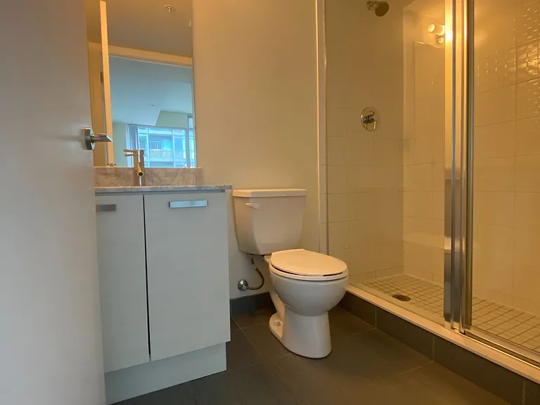 68 Abell St #1016 — Photo 19