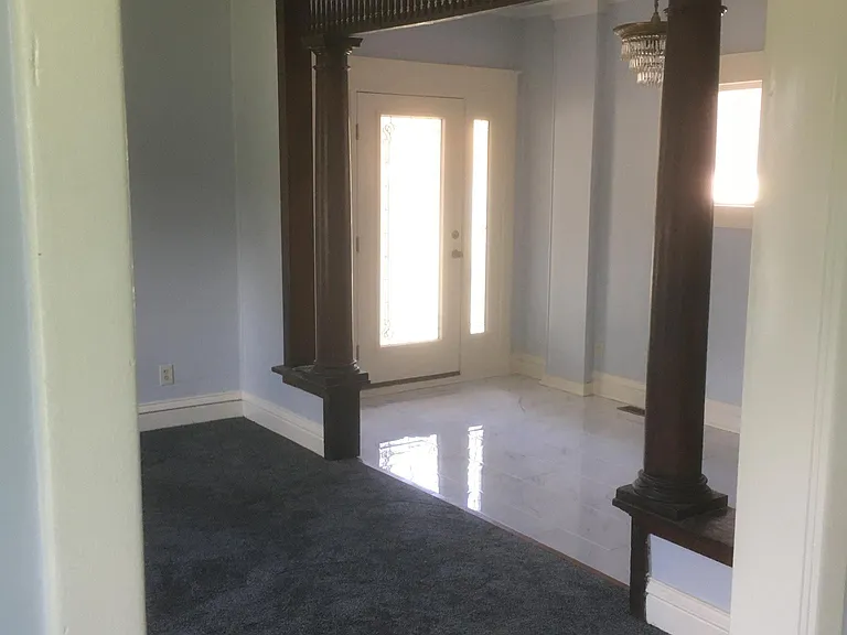 2325 S Early St — Photo 3