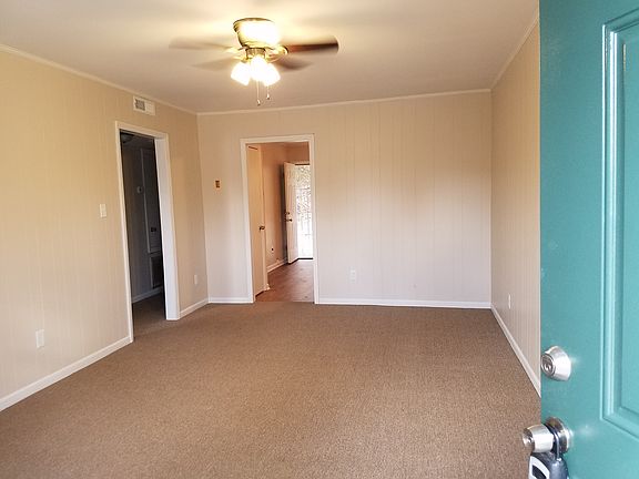 5th image of 1803 Snowden Dr SE