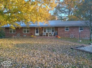1357 S Haslers Rd, Bloomfield, IN 47424