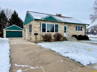 530 Garfield St, Fond Du Lac, WI 54935