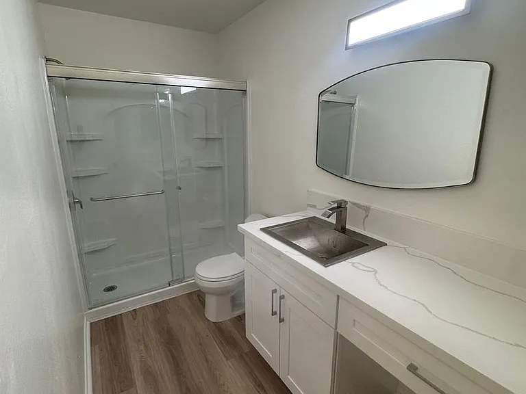 231 W Palmyra Ave — Photo 15