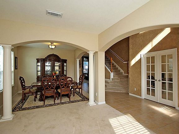 Beautiful and graceful columns define each room.