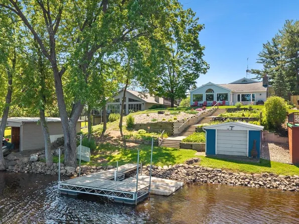 W10126 Schiefelbein Road, Poynette, WI 53955