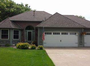 8277 Niagara Ln N, Maple Grove, MN 55311