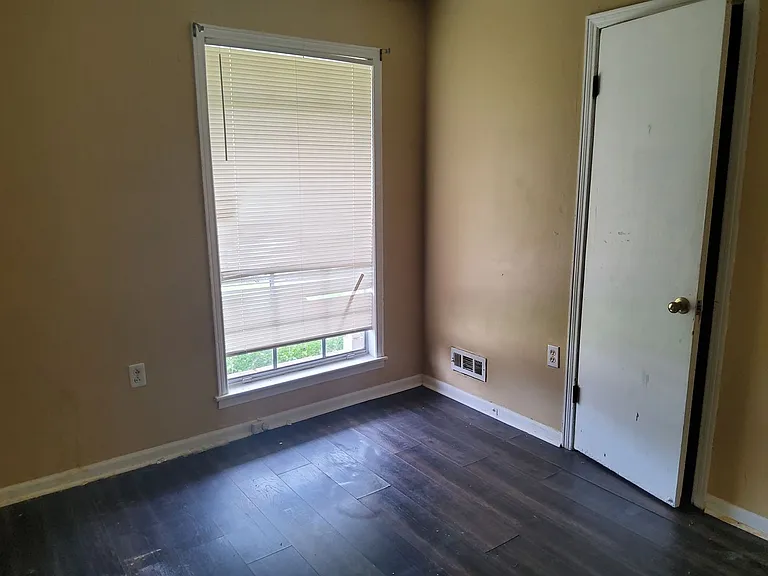 2771 Northmeade Ave — Photo 14