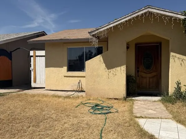 801 Villa Grande St, Calexico, CA 92231