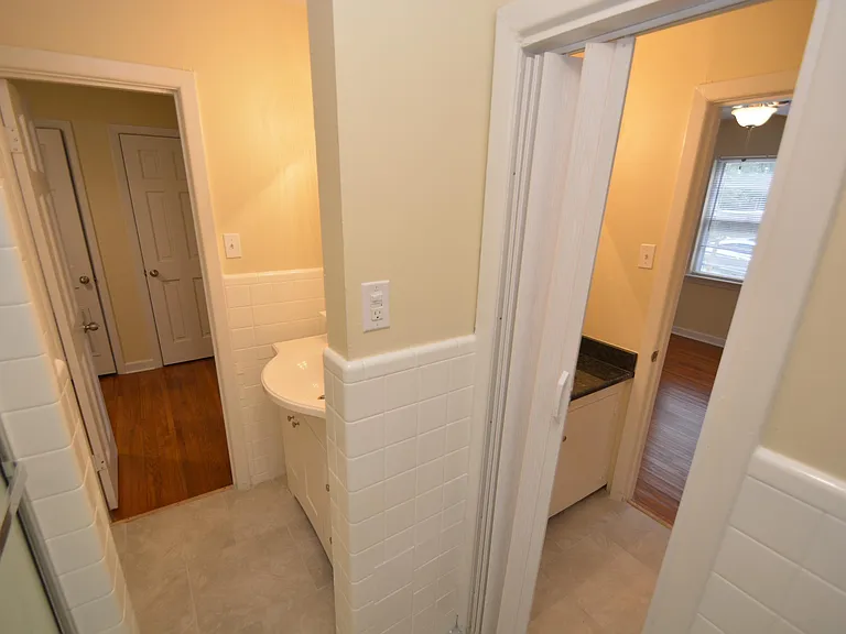 5709 Windamere Dr — Photo 15
