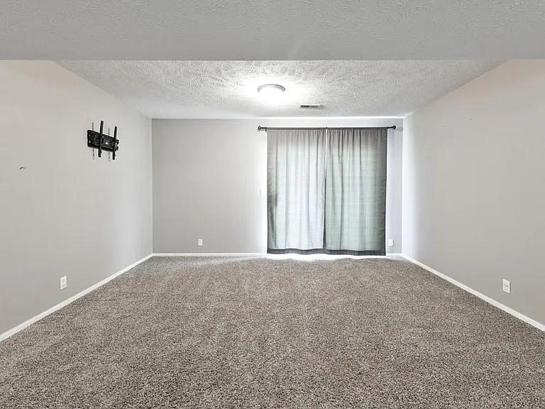 14507 S 31st St — Photo 27