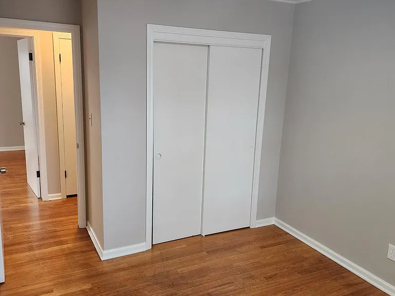 7331 Olive St — Photo 13