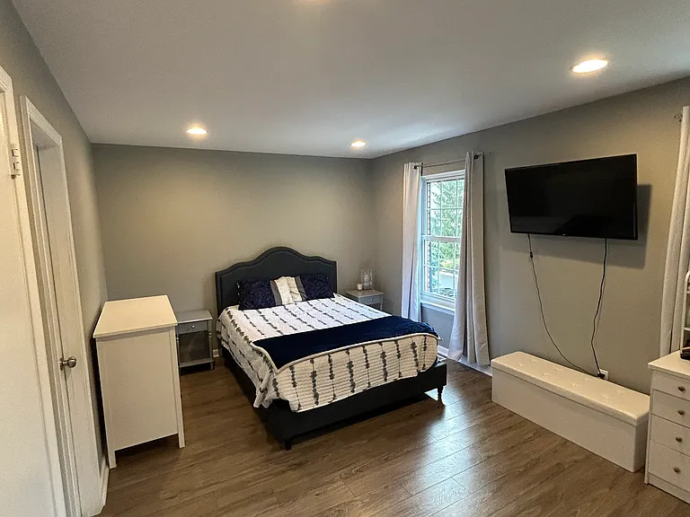 448 Saint Giles Ct — Photo 19