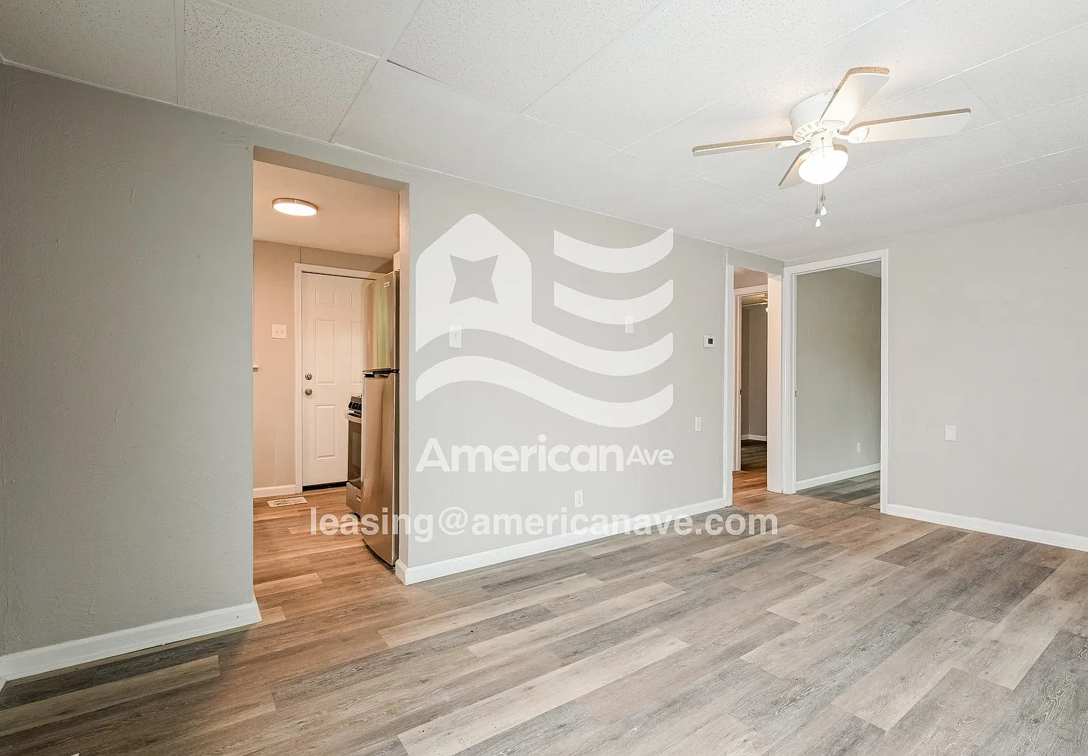 3 bed, 1.0 bath, 1056 sqft, $1,325 — Photo 2