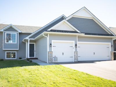 1701 Riverside Dr, Shakopee, MN, 55379