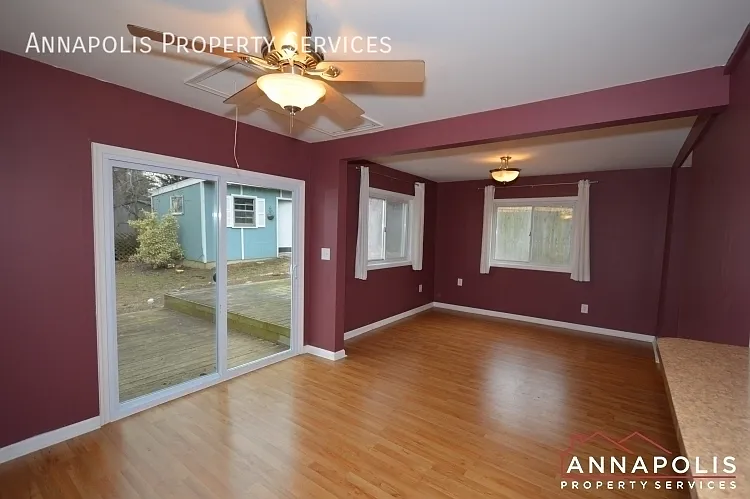 1066 Broadview Dr — Photo 14