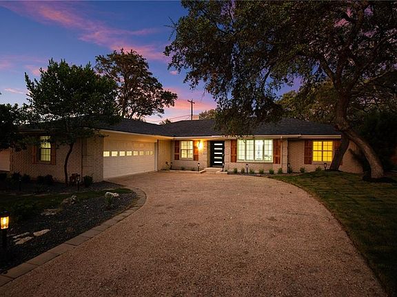 3rd image of 4009 Greystone Dr