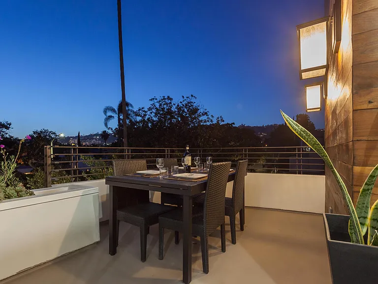 808 N La Jolla Ave — Photo 47