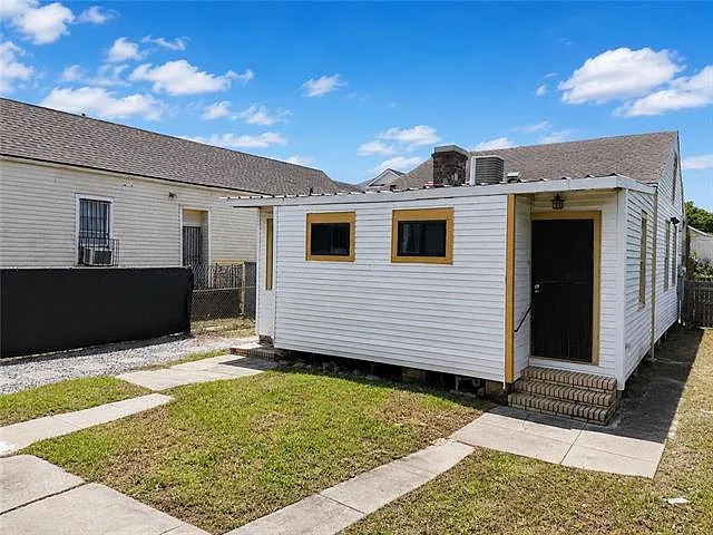 1726 Paul Morphy St — Photo 24