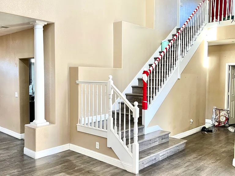 2611 Blossom Cir — Photo 4