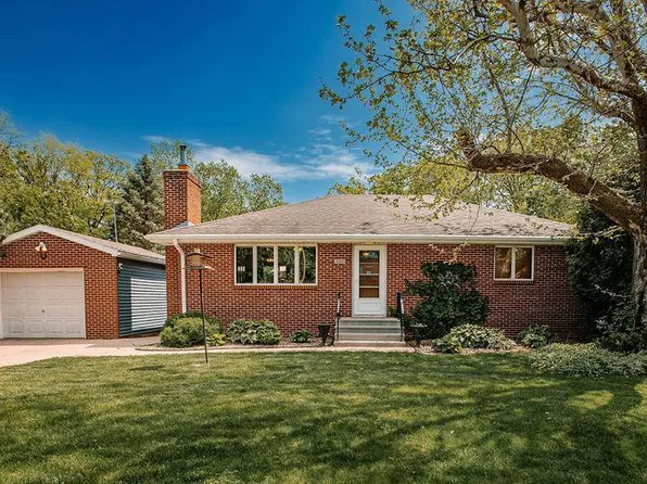 2008 11th Ave NE, Austin, MN 55912