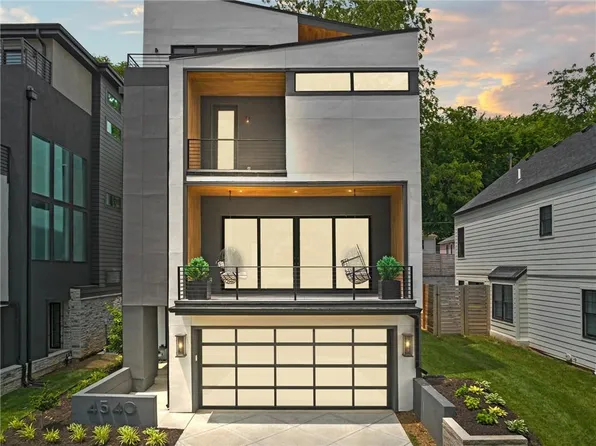 4540 Mercier St, Kansas City, MO 64111