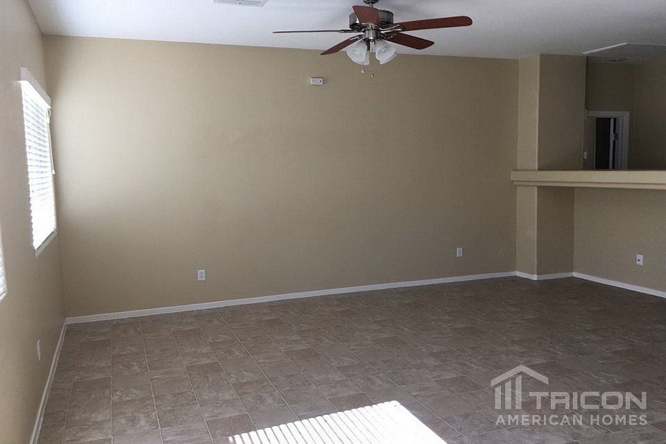 2nd image of 4914 Quartz Crest St