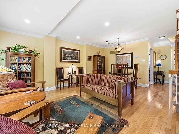 5th image of 90 Edgewood Ave #123