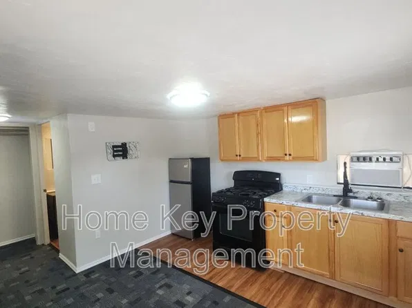 677 W 100 N #30, Hurricane, UT 84737