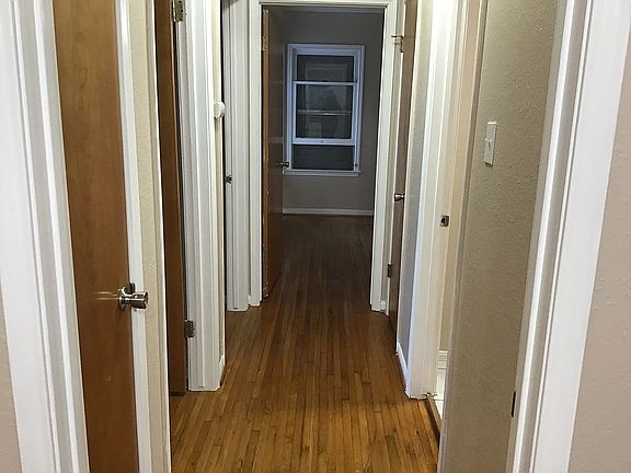 4th image of 4234 Markins Dr