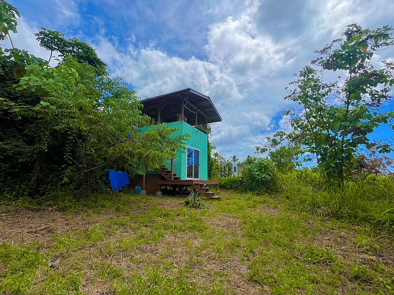 Listing photo 5