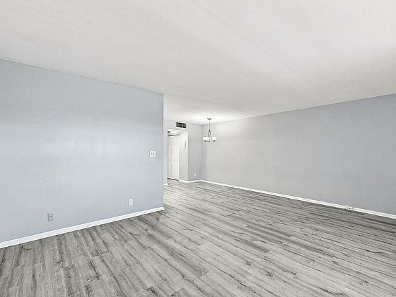 5th image of 2404 ANTIGUA Circle #G4