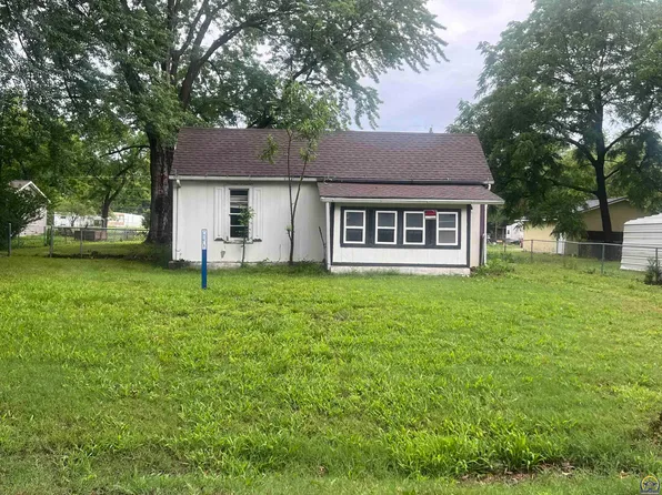 272 Lord St, Osage City, KS 66523