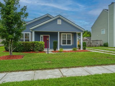 325 Harriswood Ln, Moncks Corner, SC, 29461
