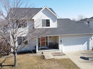 145 SE Dogwood Ln, Waukee, IA 50263