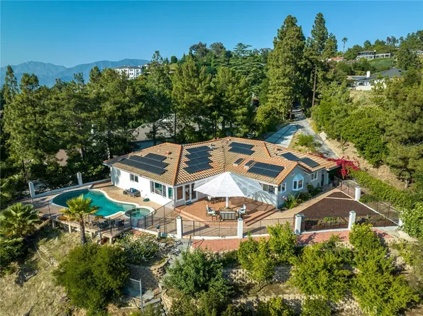 3772 San Augustine Dr, Glendale, CA 91206