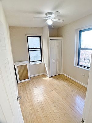 5th image of 21-15 33rd St #3EE