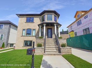 21 Torrice Loop, Staten Island, NY 10309