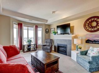 15 NW Everstone Dr SW #413, Calgary, AB T2Y5B5