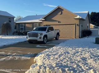1334 Porter Dr, Charlotte, MI 48813
