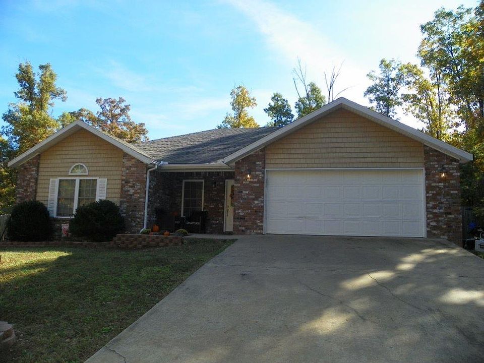1st image of 1 Thorne Ln