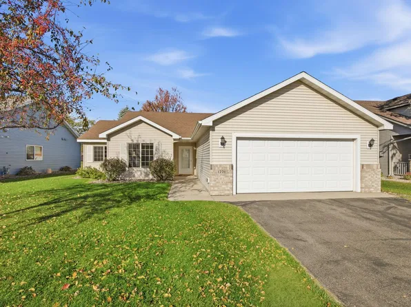 1221 Willow Pond Dr, Waite Park, MN 56387