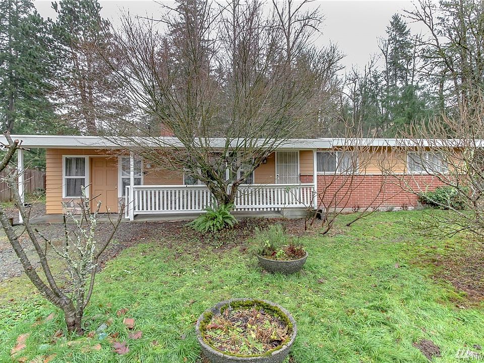 Large front yard 