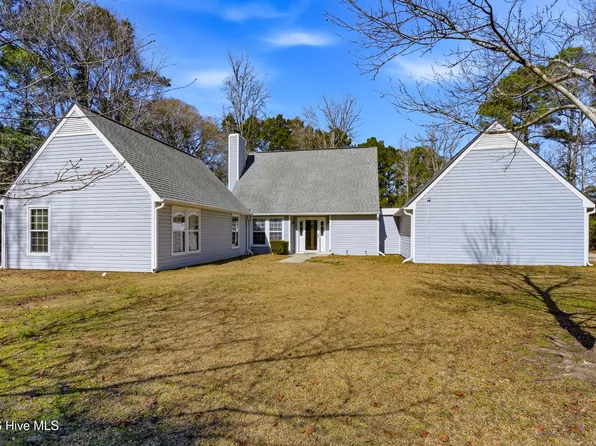 474 Oakwood Drive NW, Calabash, NC 28467