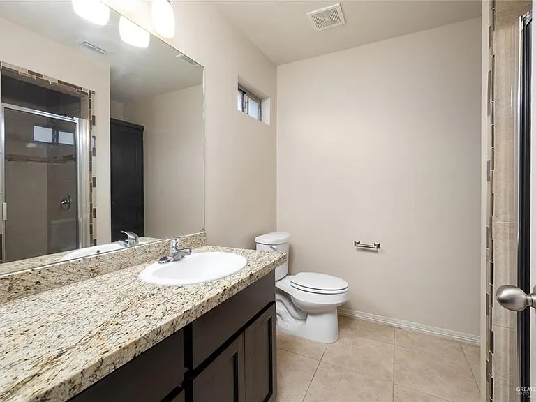2208 Taxco Ct #4 — Photo 8